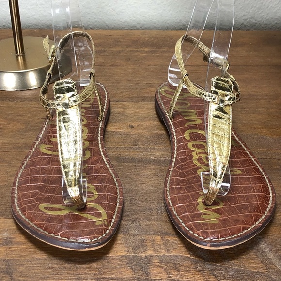 Sam Edelman Gold Embossed Leather Thong Sandals - Picture 2 of 8